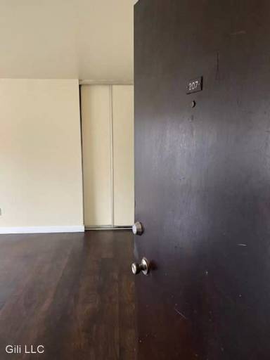Main picture of Hallmark Apartments