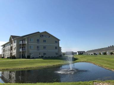 Main picture of Crossings At Water's Edge