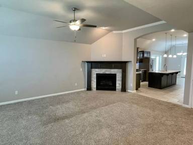 Main picture of 4100 NW 152nd St
