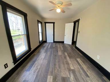 Main picture of 365 Windsor St