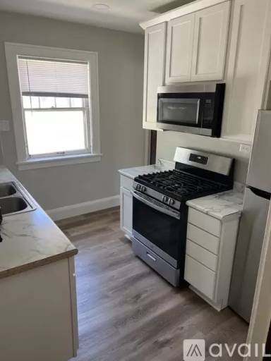 Main picture of 2322 Garfield Ave