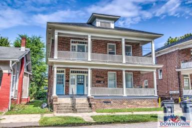 Main picture of 105 4th St
