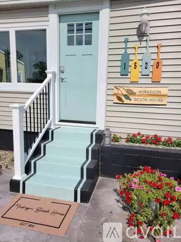 Main picture of 1520 Beach St