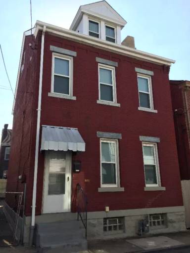 Main picture of 1810 Fox Way