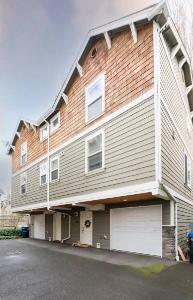 Main picture of 6736 Mary Ave NW