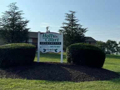 Main picture of Holly Court