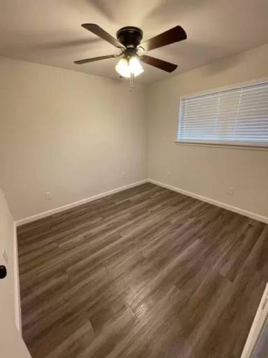 Main picture of 4902 Meyers Ln