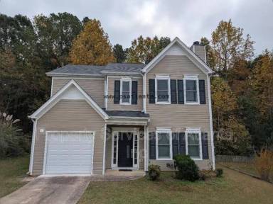 Main picture of 4040 Robin Cir