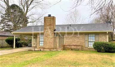 Main picture of 240 Longmeadow Dr NW