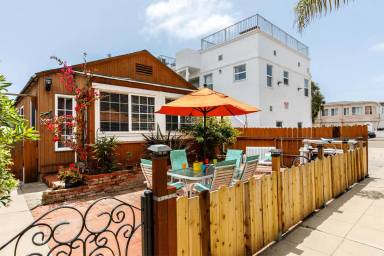Main picture of 809 Kingston Ct