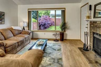 Main picture of 11257 NE 131st Ln