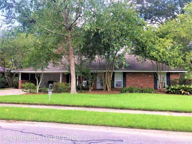 Main picture of 1034 Elizabeth Dr