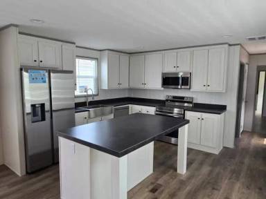 Main picture of 23101 Green Oaks St