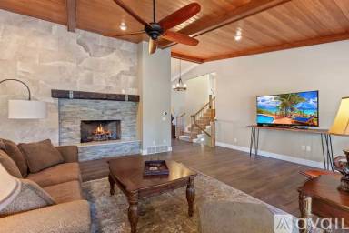 Main picture of 10101 N Pines Rd