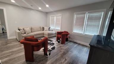 Main picture of 418 W Wade St