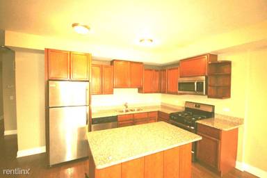 Main picture of 3735 N Kimball Ave