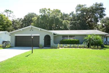 Main picture of 17 Courtney Pl