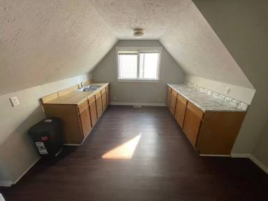 Main picture of 309 S McKinley Ave
