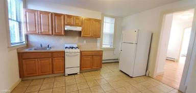 Main picture of 197 Exchange St
