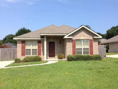 Main picture of 2865 Rebecca Dr E