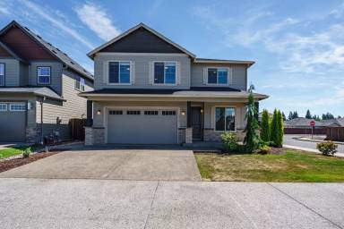 Main picture of 10707 NE 97th Ave