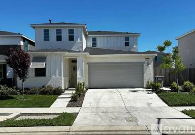 Main picture of 2458 Fidalgo Way