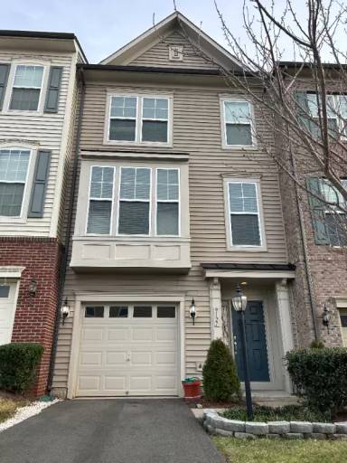 Main picture of 9127 Balaton Lake Ln