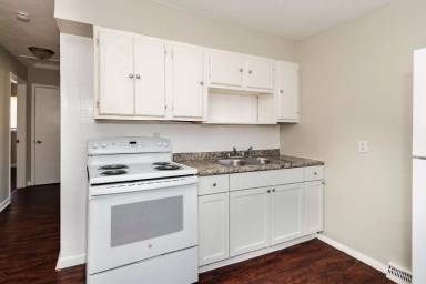 Main picture of 801 Chambers Rd
