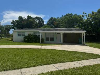 Main picture of 1953 Harrison Ave