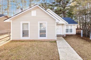 Main picture of 7037 Candlewood Dr