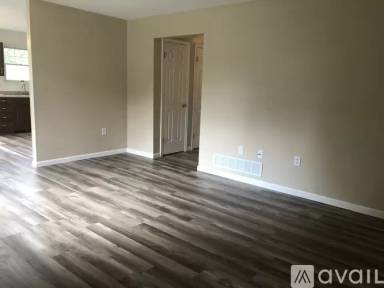 Main picture of 512 Worthington Dr