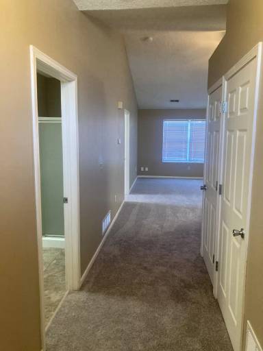 Main picture of 1101 Walters Dr
