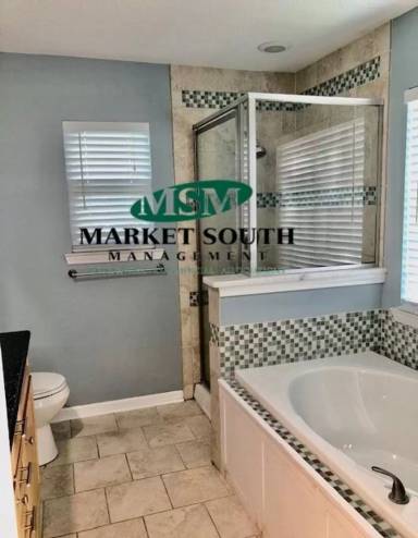Main picture of 8 Rivermarsh Ct