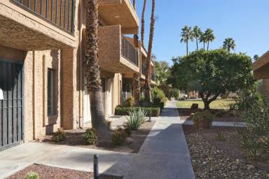 Main picture of 5800 Los Coyotes Dr