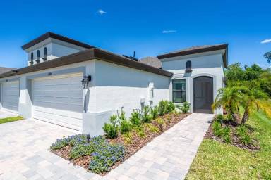 Main picture of 12496 Oak Hill Way