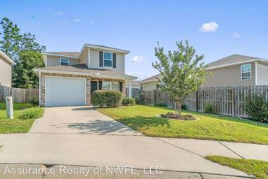 Main picture of 102 Lear Ct