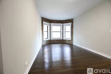 Main picture of 3414 N Elaine Pl