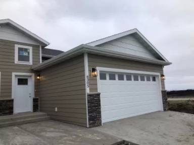 Main picture of 6305 83rd Ave S
