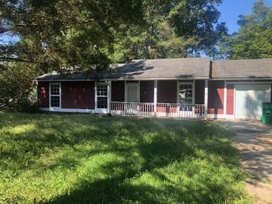 Main picture of 6501 Farmstead Dr