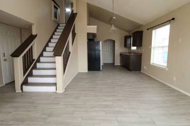 Main picture of 10212 Valle del Mar Dr