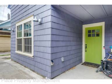 Main picture of 5903 NE Rodney Ave