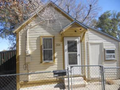 Main picture of 304 S Dayton Ave