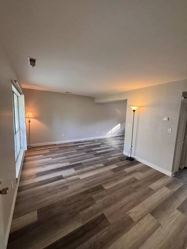 Main picture of 604 English Creek Ct
