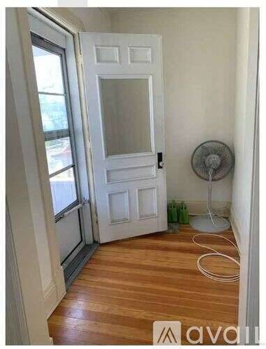 Main picture of 1516 Union St