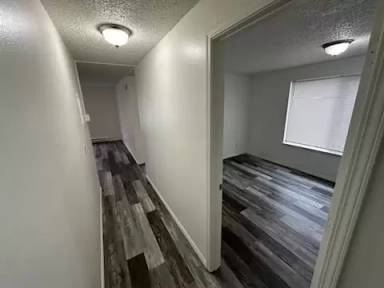 Main picture of 2124 Arthur St