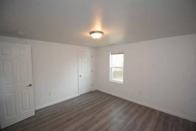 Main picture of 179 N 3rd St