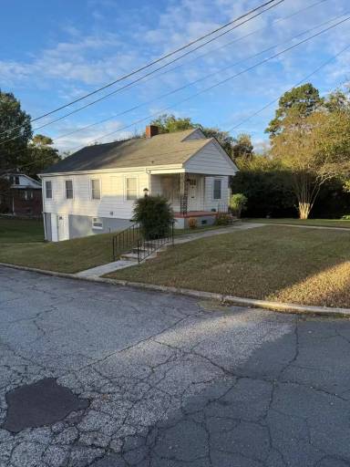 Main picture of 427 Grove St