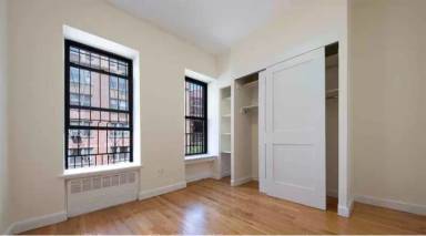 Main picture of 172 East 82nd St