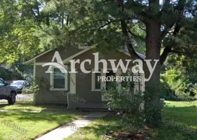Main picture of 1842 S Maywood Ave
