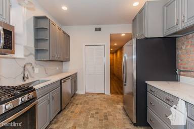 Main picture of 2757 W Logan Blvd